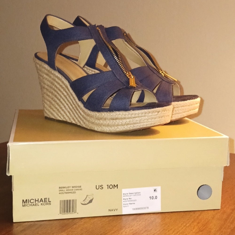 MK wedges